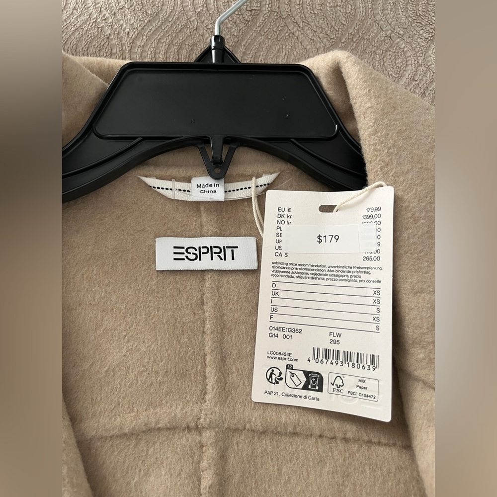 Esprit oversized coat in camel size X small - Picture 9 of 12
